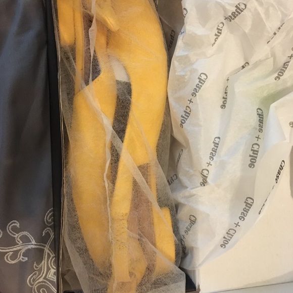 Chase & Chloe yellow sling backs - Picture 4 of 4